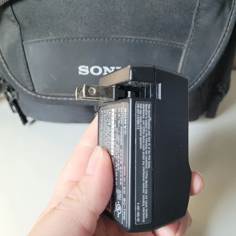 Sony Camera Bag & BC-TRW Charger Unisex OS Black Good Padded Shoulder Case Tech